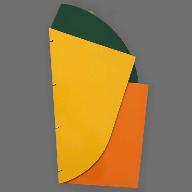 8 pieces of paper, 8 shapes, and 8 colors